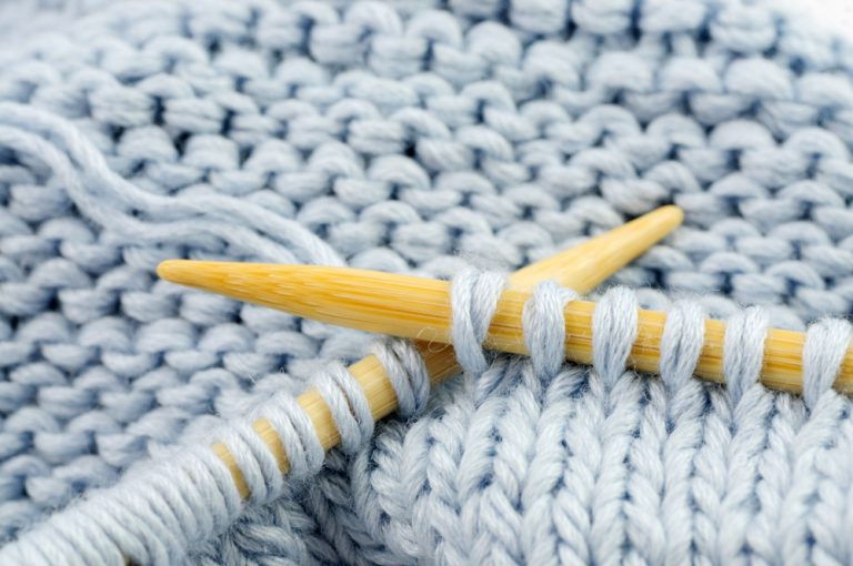 Knitting Structure: Knit and Purl Stitches | Livelife